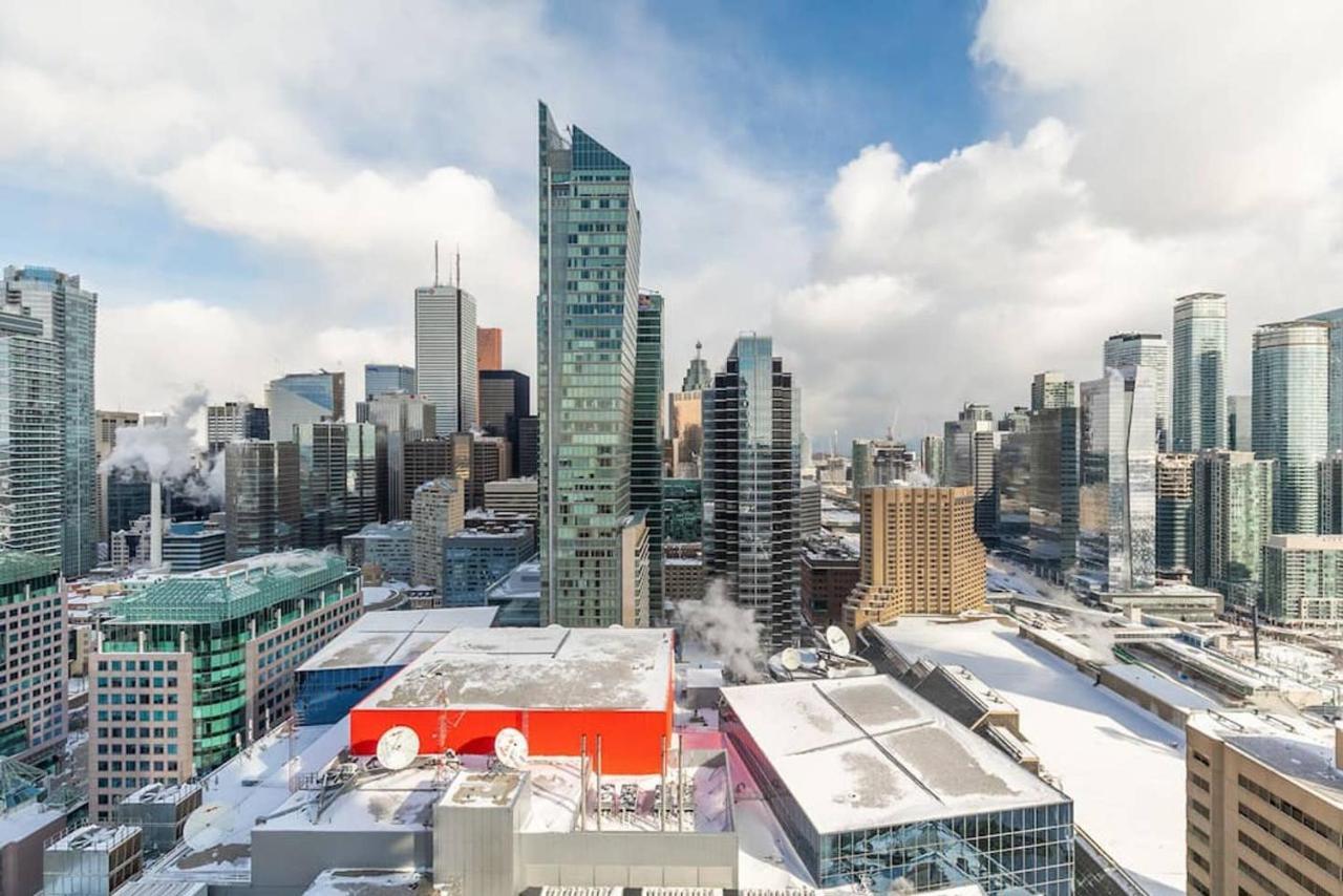 토론토 Stunning Views Of Downtown - Luxury High Rise With King Bed! 빌라 외부 사진